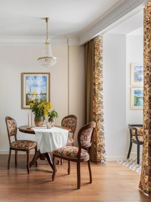 Яркая квартира в новой Москве. 05