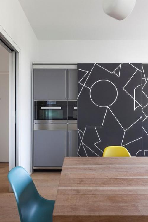 Архитектурное бюро Margstudio представило проект Casa Mama - стильные апартаменты в городе тревильо, Италия. 06