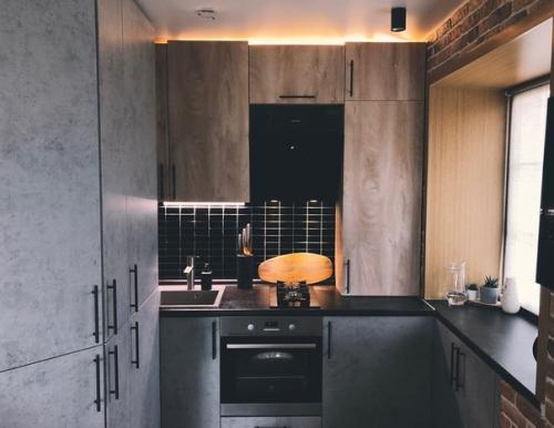 Стильная маленькая кухня, 5, 3 кв. 08