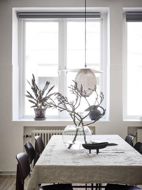 Здравствуйте, одногруппники!  Часто вижу в скандинавских интерьерах различные сухоцветы, ветки, гербарии, стабилизированные растения. 01