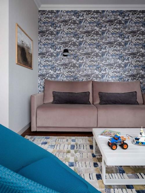 Интерьер в стиле неоклассики с изолированной кухней и кабинетом на балконе. 07