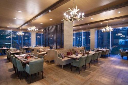 5 лучших ресторанов у воды в Петербурге. 03