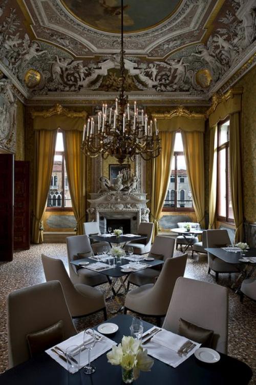 Отель Aman Canal Grande расположен в Венеции, Италия. 02