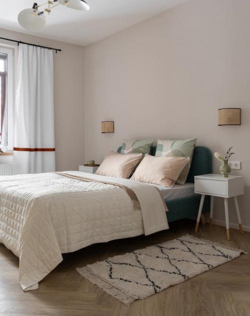 Дизайнер Джакомо Мур преобразил интерьер квартиры, которая находится в миланском районе читта студи, в здании, построенном в 1970-х годах. 02