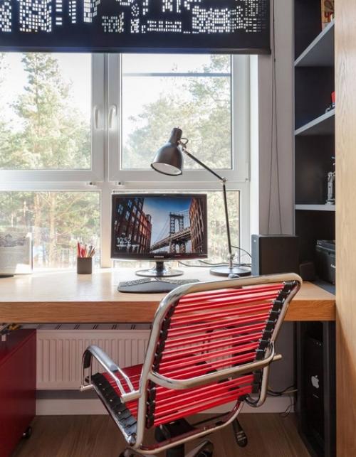 Современный интерьер детской комнаты в загородном доме, предназначенной для 12-ти летнего мальчика. 02