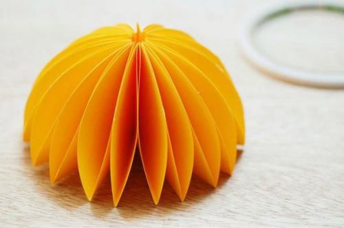 Осенние поделки из бумаги. 07