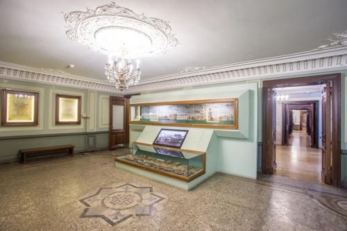 А вы знаете, какой из старинных купеческих домов нижнего Новгорода можно считать самым богатым? 05