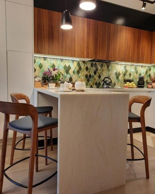 Уютный, приятный интерьер кухни - гостиной. 03