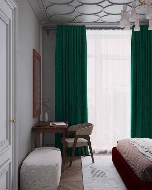 Чем хороши интерьеры с серой базой так это тем, что можно использовать мебель и декор самых смелых оттенков. 02