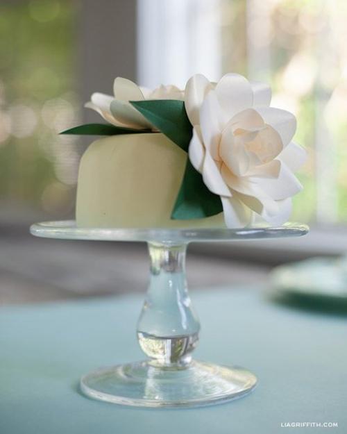 Красивые бумажные цветы гардении своими руками? 02