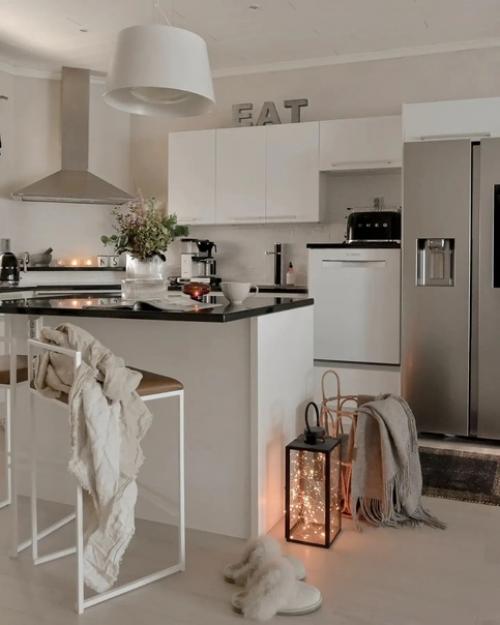 Один из любимых нами финских домов, интерьер которого вдохновляет свой лаконичностью, простотой и скандинавским уютом. 06