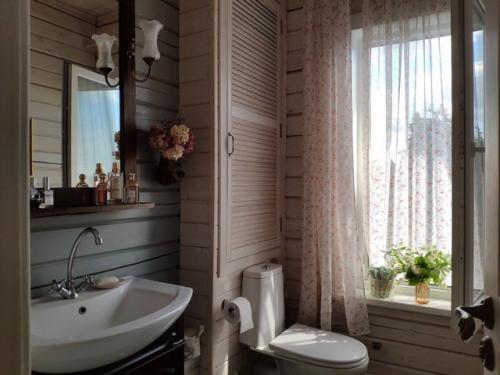 Этот домик словно создан для отдыха от городской суеты. 01