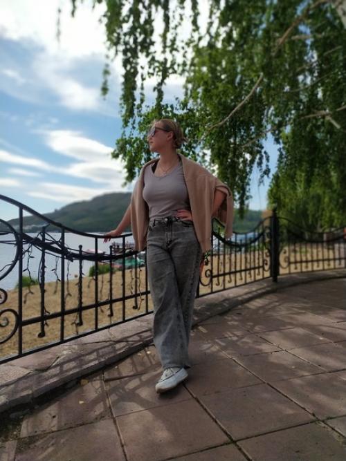 Санатории и дома отдыха на зелёной поляне. 03