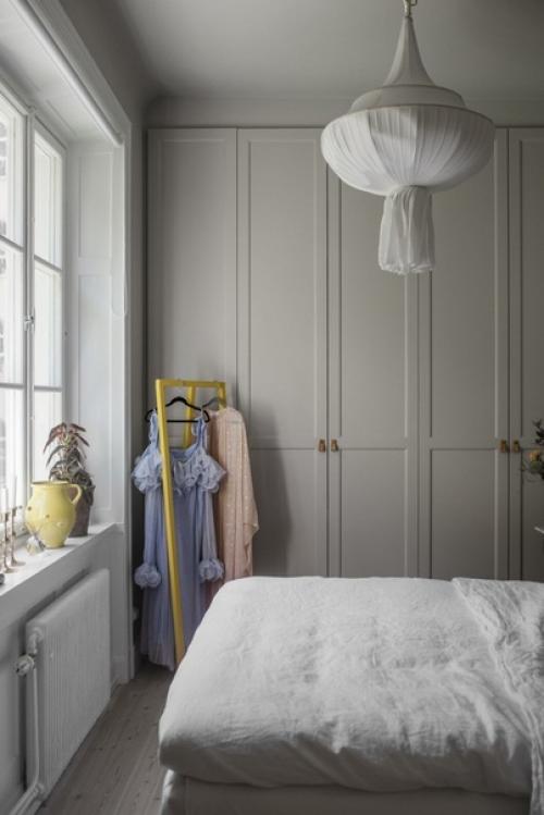 Яркие и нейтральные цвета в стильной квартире в Стокгольме. 05