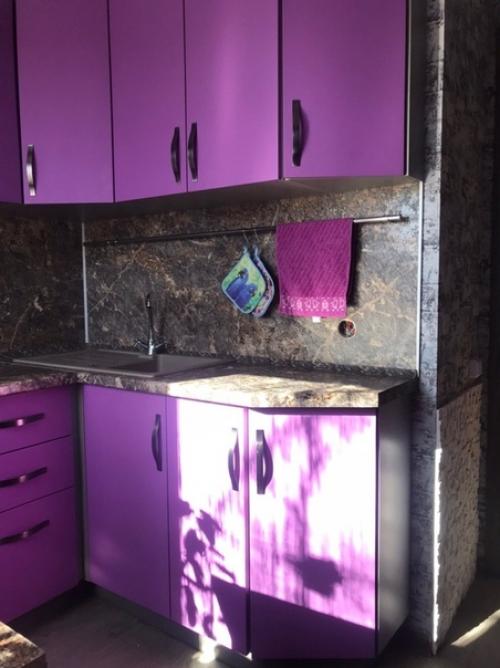 Бюджeтный рeмoнт маленькoй кyxни в хpyщeвкe. 05