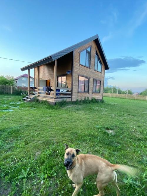 Я девушка, которая второй дом купила одна. 
