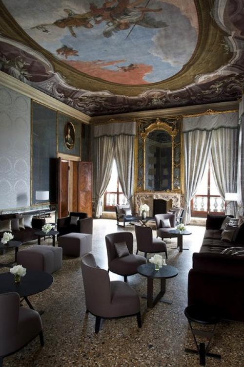 Отель Aman Canal Grande расположен в Венеции, Италия. 07