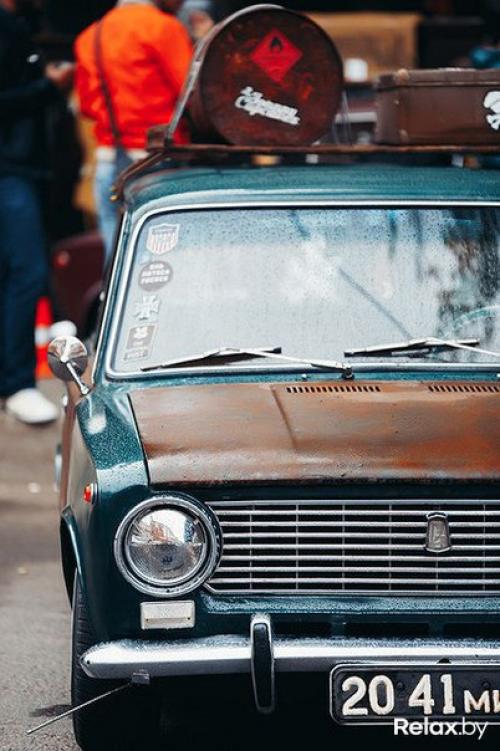 Еще один уникальный в своем роде автомобиль приедет к нам на выставку! 01