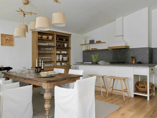 Дача в духе современной русской избы. 01