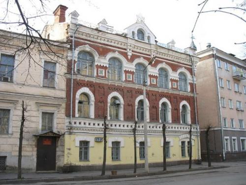 6 красивейших гражданских зданий Пскова, на которых поневоле задерживается взгляд. 04