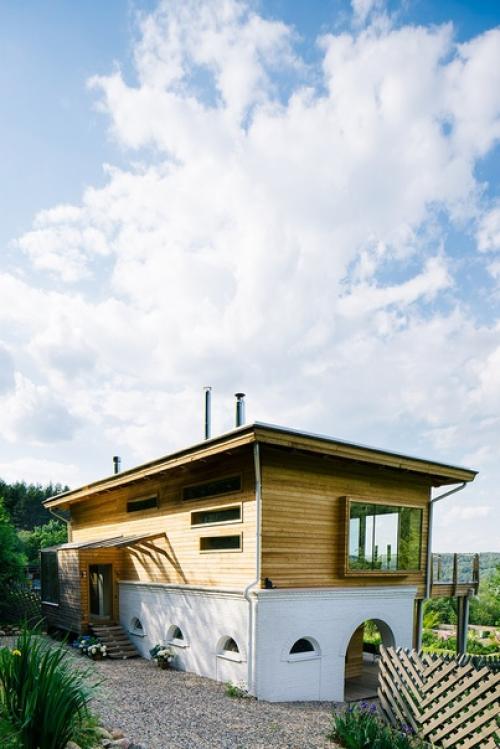 Феномен плеса.  Мне кажется, его довольно легко и в тоже время сложно объяснить. 08