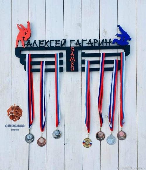 Наши медальницы это: 07