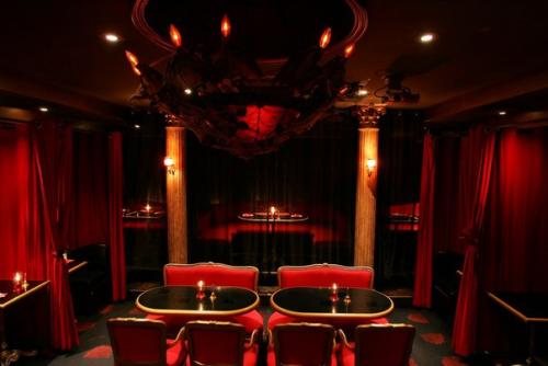 Япония - это страна ярких людей и потрясающих достопримечательностей. 04