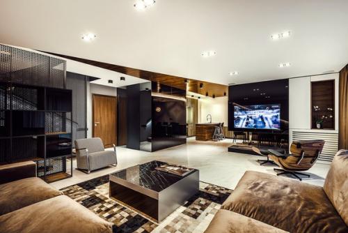 Чёрно-белая гамма в интерьере квартиры в Болгарии. 01