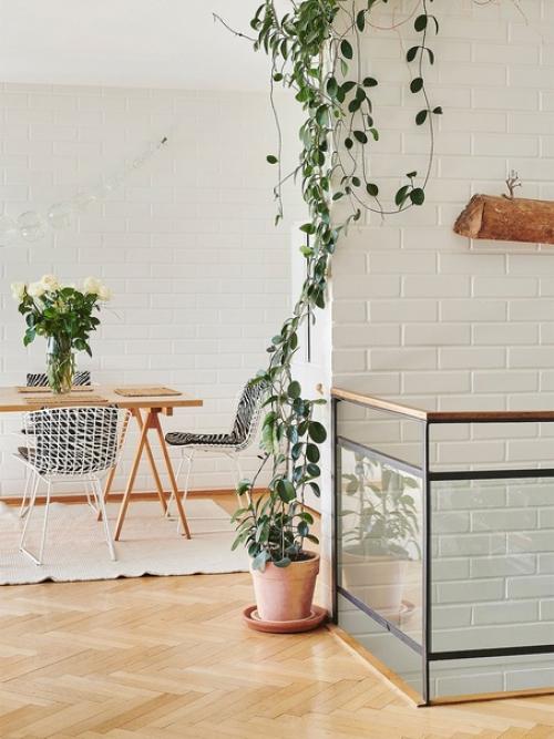 Финский скульптор Пекка Юлхя считает, что лучше всего его дом выглядит днем, когда солнце светит под правильным углом. 04