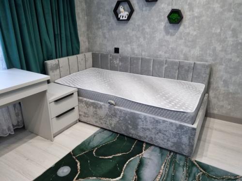 Ленты мессенжеров пестрят многообразием фото со дня знаний! 02