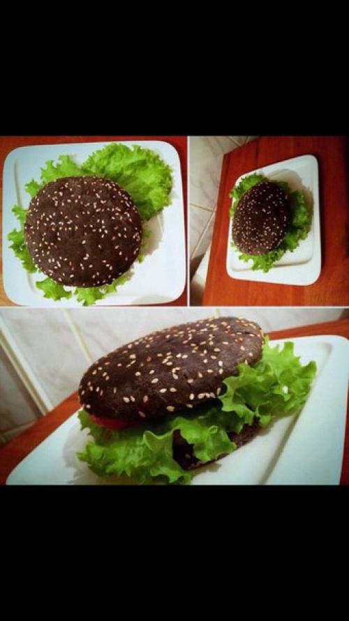 Пятница - праздник хоть и не большой, но зато постоянный. 05