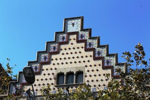 В Барселоне открывает двери дом шоколадного короля. 05