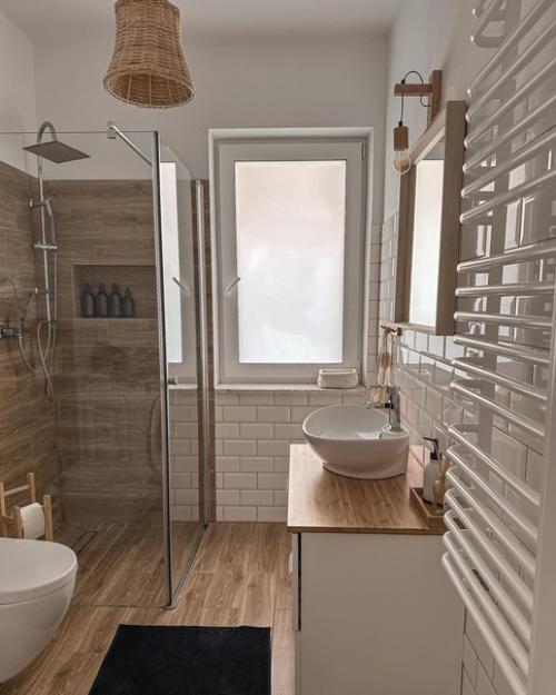 Такой интерьер ванной комнаты очень глазу приятен. 01