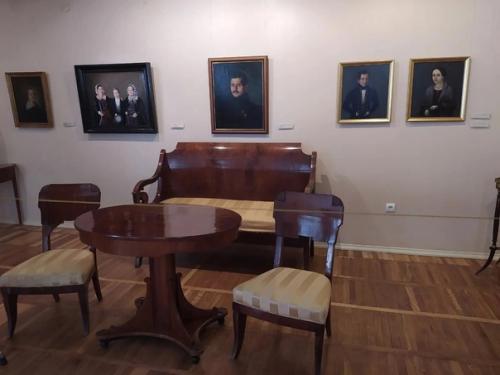 Музей Мир Забытых Вещей находится в Вологде на ленинградской 6. 04