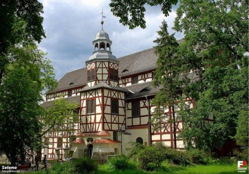 Самые красивые деревянные храмы польши. 03