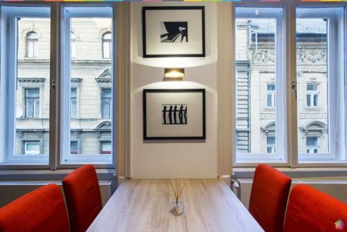 Холостяцкая Берлога в Будапеште ч. 1. 03