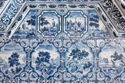 Изразцовые печи Xviii века в интерьере екатерининского дворца. 06