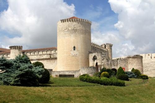 Замок куэльяр, известный как замок герцогов альбукерке (исп. 01