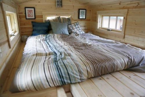 Без определенного места жительства: когда 90 Квадратов всегда с тобой. 04