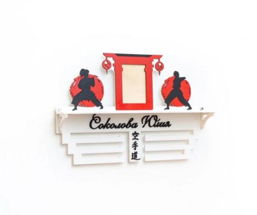 Наши медальницы это: 04